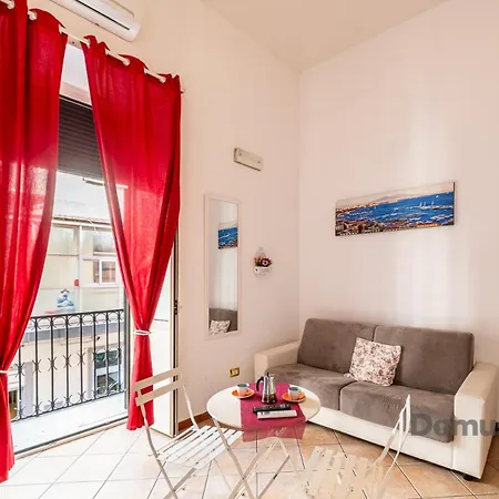 Homestay Domus Mattei Al Duomo By Domusextra Naples