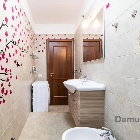 Homestay Domus Mattei Al Duomo By Domusextra