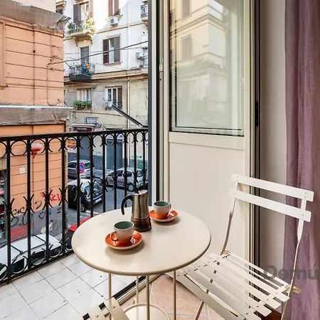 Domus Mattei Al Duomo By Domusextra Homestay